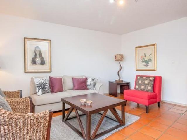 2 Bedroom Apartment in Sandhurst