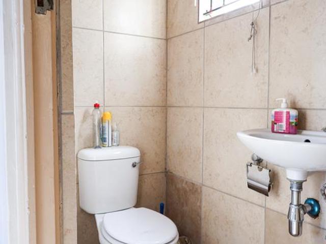 2 Bedroom Apartment in Scottsville