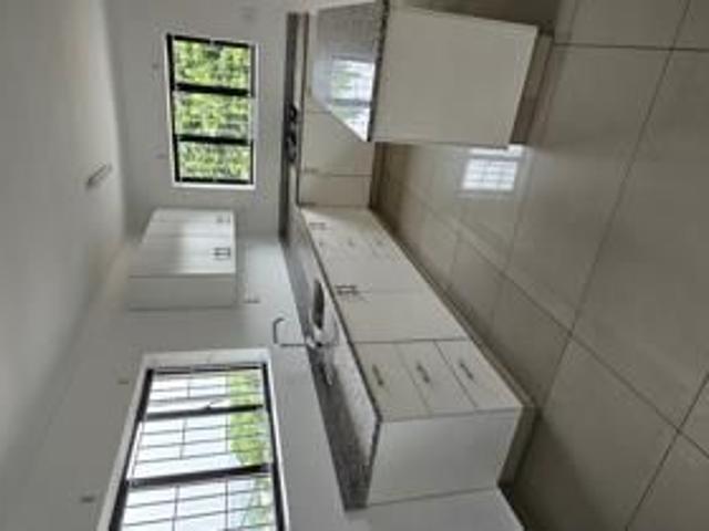 2 Bedroom Apartment in Sea View