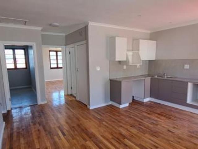 2 Bedroom Apartment in Sea Point