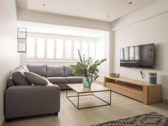 2 Bedroom Apartment in Sea Point