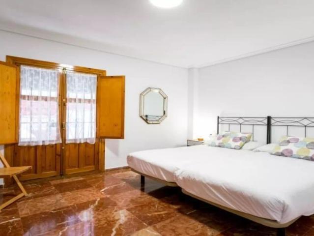 2 bedroom apartment in Seville centre