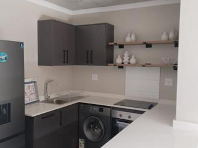 2 Bedroom Apartment in Sinoville