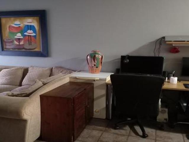 2 Bedroom Apartment in Sonheuwel