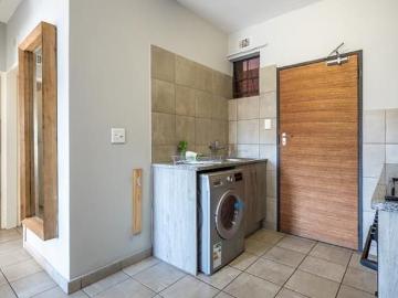 2 Bedroom Apartment in South Hills