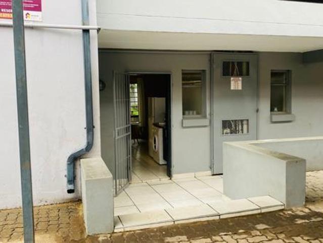 2 Bedroom Apartment in South Hills