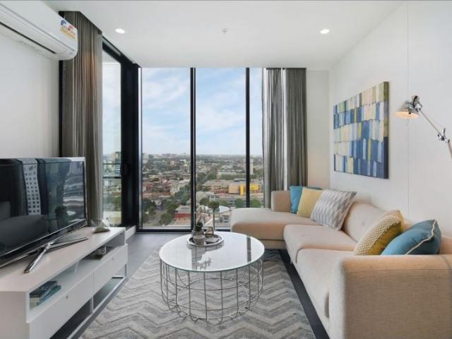 2 Bedroom Apartment In Southbank