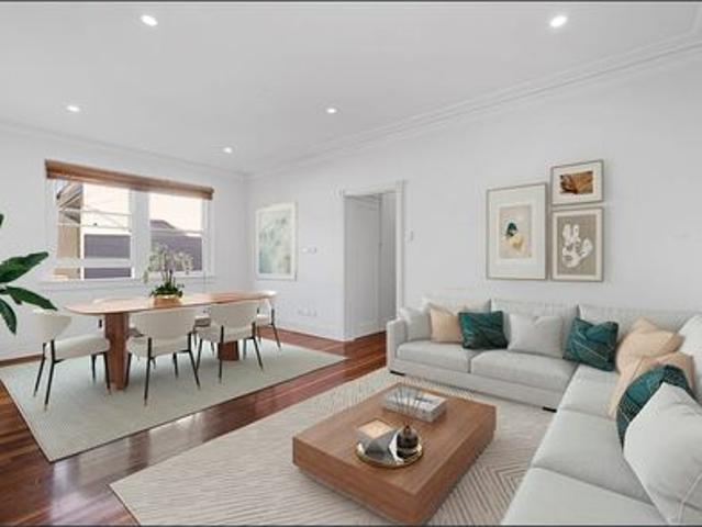 2 Bedroom Apartment in the Heart of Double Bay