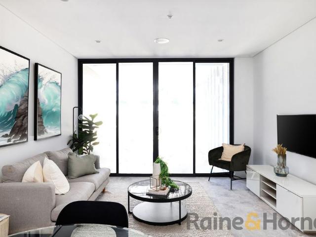 2 Bedroom Apartment in the Heart of Miranda
