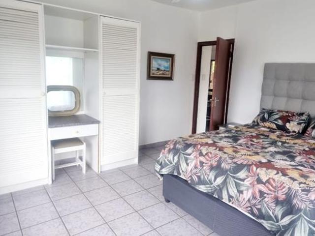 2 Bedroom Apartment in Uvongo Beach