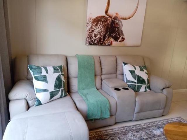 2 Bedroom Apartment in Umhlanga Rocks