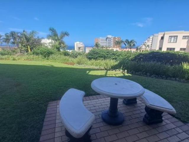 2 Bedroom Apartment in Umhlanga Rocks