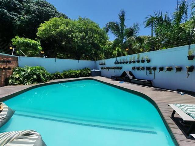 2 Bedroom Apartment in Umhlanga Rocks