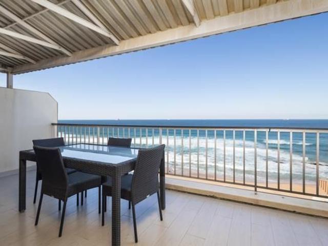 2 Bedroom Apartment in Umhlanga Rocks