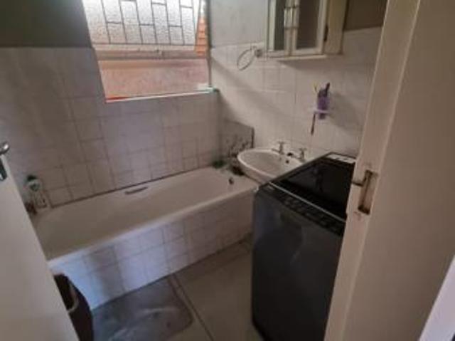 2 Bedroom Apartment in Vanderbijlpark CW3