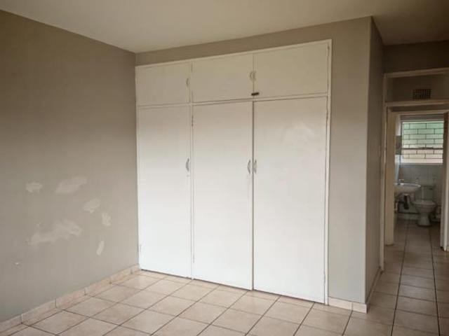 2 Bedroom Apartment in Vanderbijlpark Central