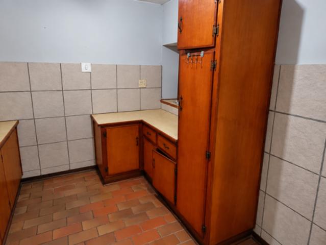 2 Bedroom Apartment in Westdene