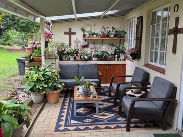 2 Bedroom Apartment in White River Central