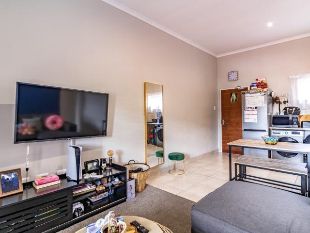 2 Bedroom Apartment in Whiteridge
