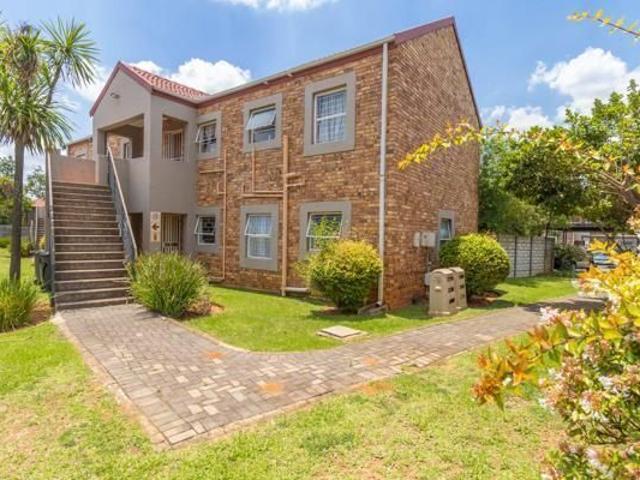 2 Bedroom Apartment in Wilgeheuwel