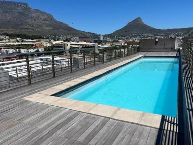 2 Bedroom Apartment in Zonnebloem