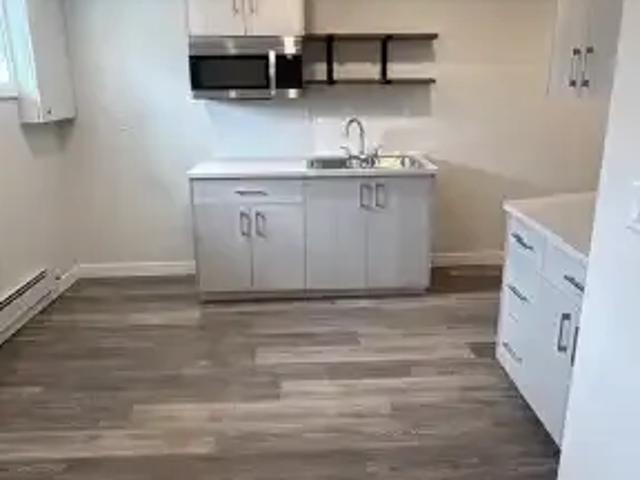2 Bedroom Apartment Innisfail AB 106031306