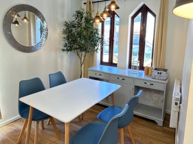 2 Bedroom Apartment | Jacobins Chare | S182