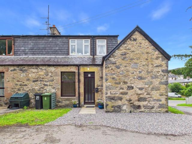 2 Bedroom Apartment Kingussie Kingussie 104876339