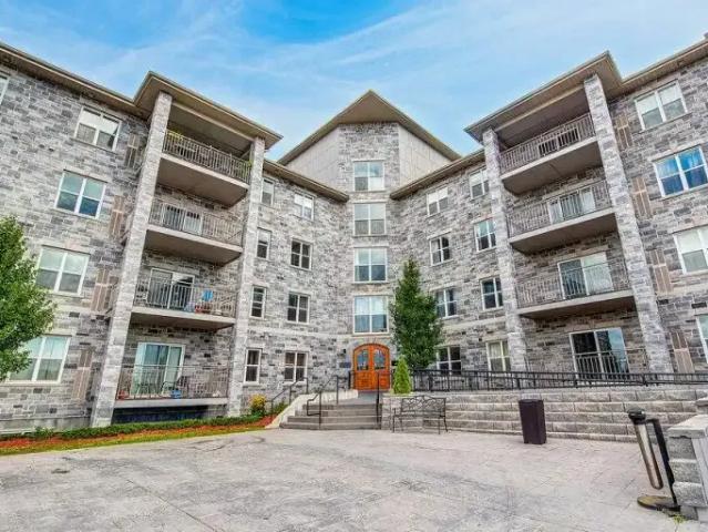 2 Bedroom Apartment Kingston ON 101826985