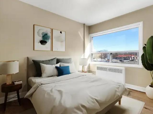 2 Bedroom Apartment Kingston ON 105410191