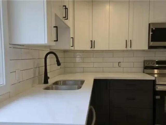 2 Bedroom Apartment Kitchener ON 104470876