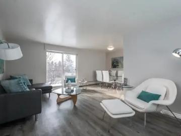 2 Bedroom Apartment Lucan ON 100084036