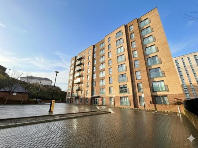 2 Bedroom Apartment Luton Luton 101316239