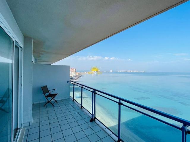 2 BEDROOM APARTMENT LA MANGA DEL MAR MENOR