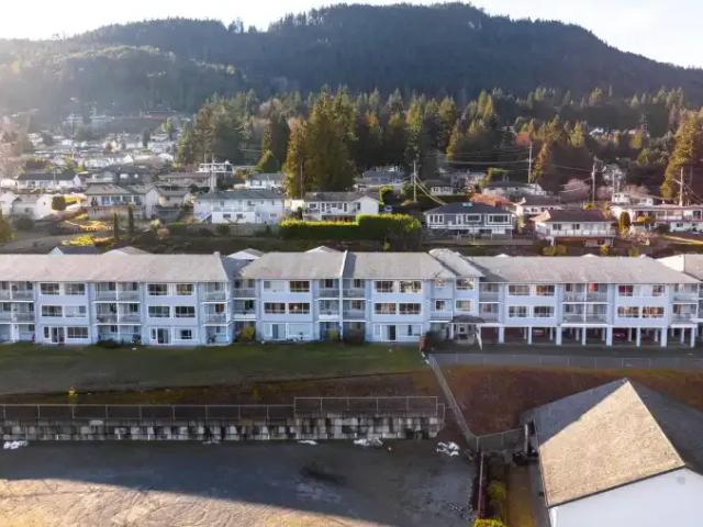 2 Bedroom Apartment Ladysmith BC 103839818