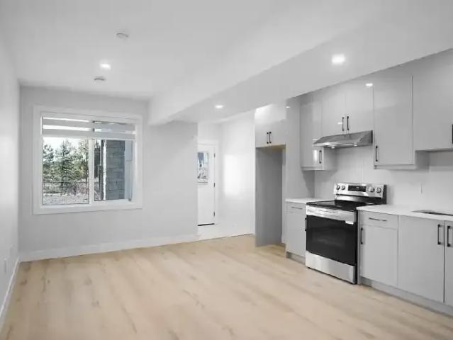 2 Bedroom Apartment Leduc AB 103542234