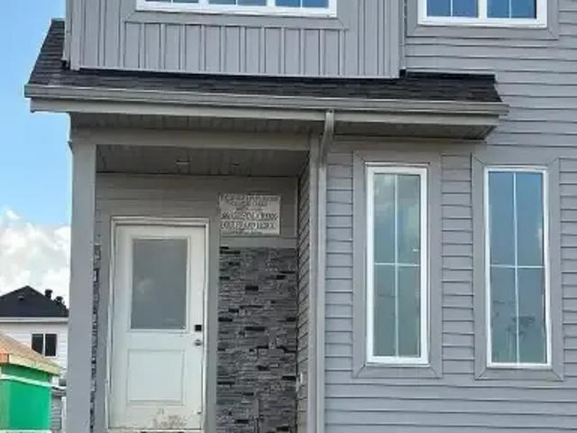 2 Bedroom Apartment Leduc AB 105877669