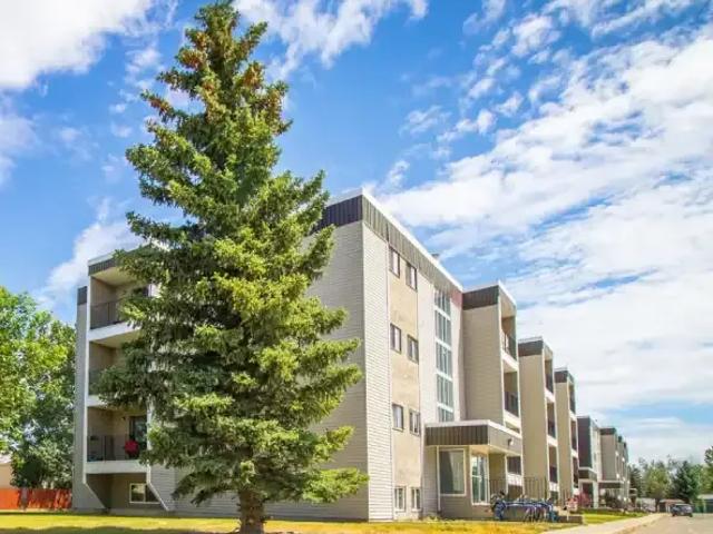 2 Bedroom Apartment Lethbridge AB LS101789234
