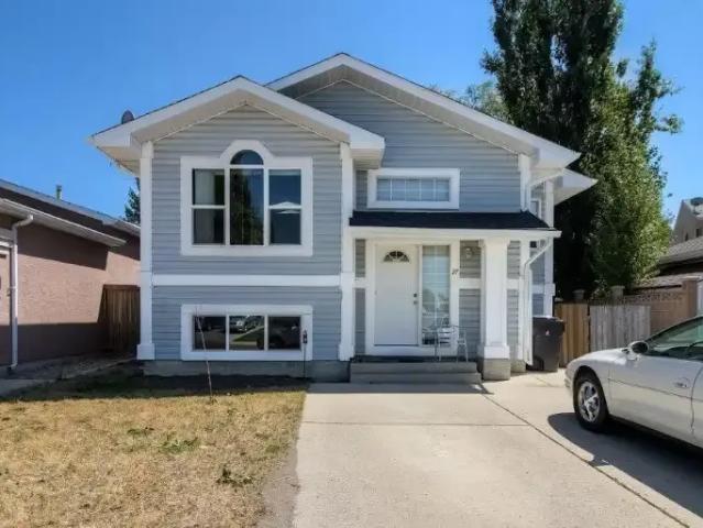2 Bedroom Apartment Lethbridge AB LS104887995