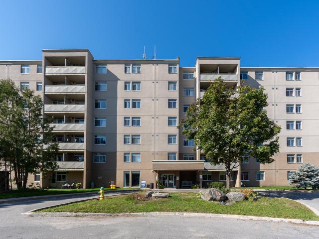 2 Bedroom Apartment Lindsay ON 88044906