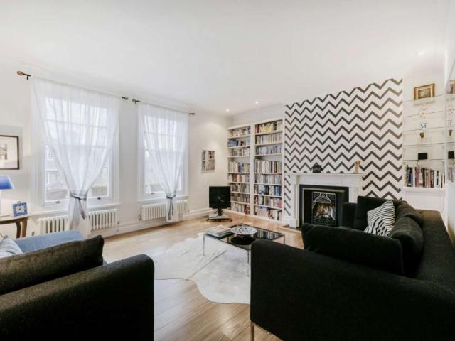 2 Bedroom Apartment London London 101852197