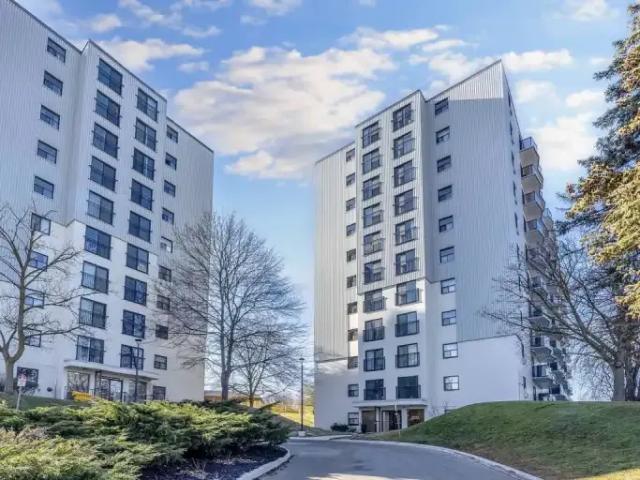 2 Bedroom Apartment London ON 104752540
