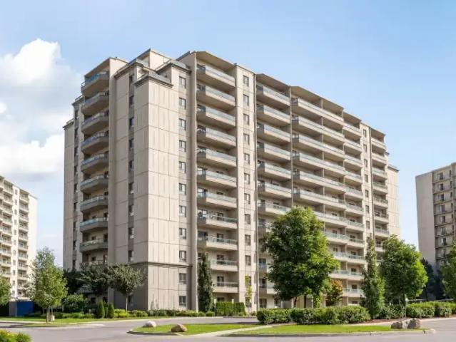 2 Bedroom Apartment London ON LS102203725