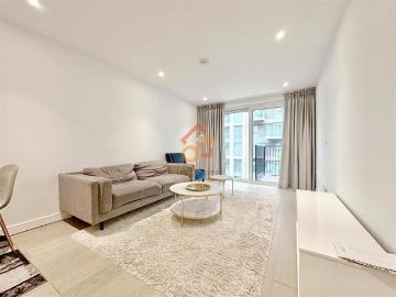 2 Bedroom Apartment Londres Great London 100685417
