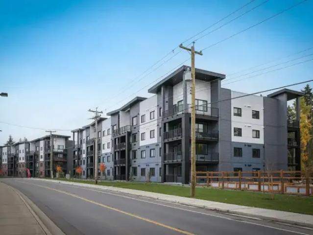 2 Bedroom Apartment Parksville BC 105466903