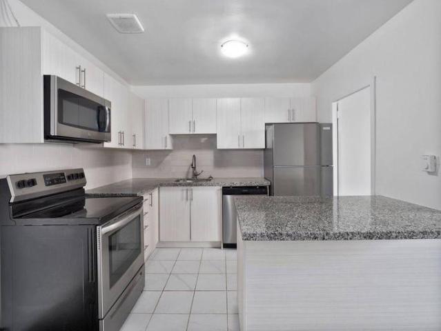2 Bedroom Apartment Penetanguishene ON LS95118819