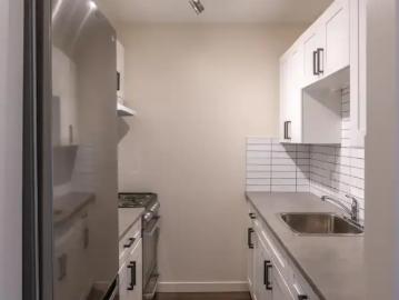 2 Bedroom Apartment Penticton BC 103090609