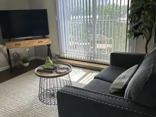 2 Bedroom Apartment Penticton BC 104597891