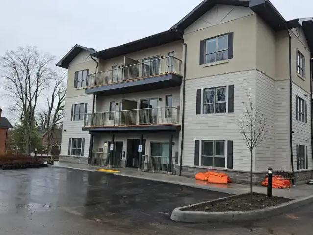 2 Bedroom Apartment Peterborough ON 101948154