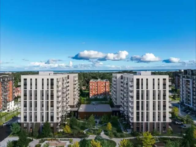 2 Bedroom Apartment Pointe QC 104972740